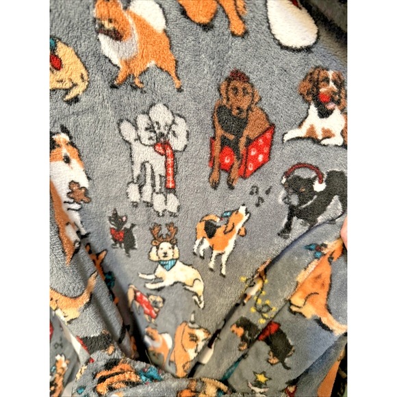 Vera Bradley Women's 2X/3X  Hooded Fleece Tie Robe Grey Holiday Dog Show - Picture 3 of 11
